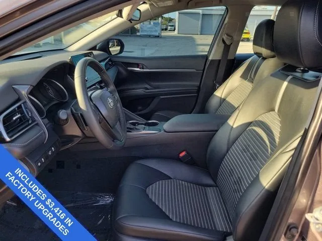 2023 Toyota Camry SE photo 19