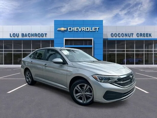 2024 Volkswagen Jetta SE photo 2