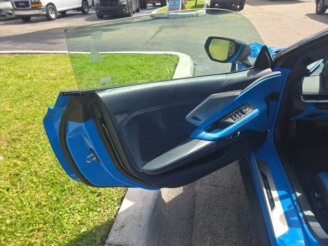 2022 Chevrolet Corvette Stingray 3LT photo 11