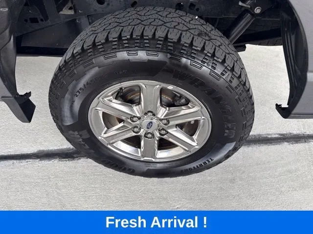 2025 Ford F-150 XLT photo 19