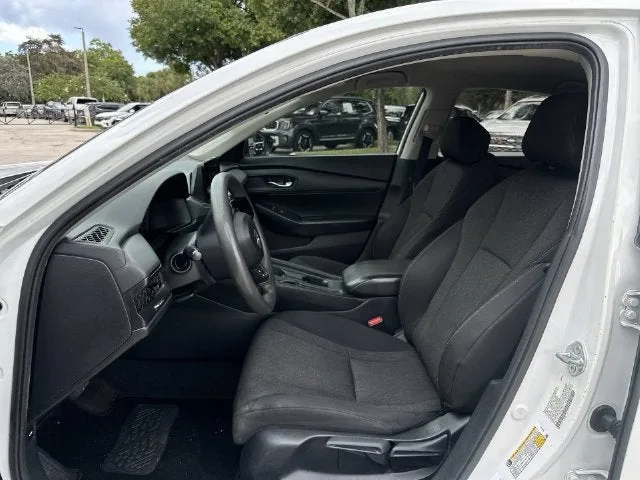 2024 Honda Accord Sedan LX photo 30