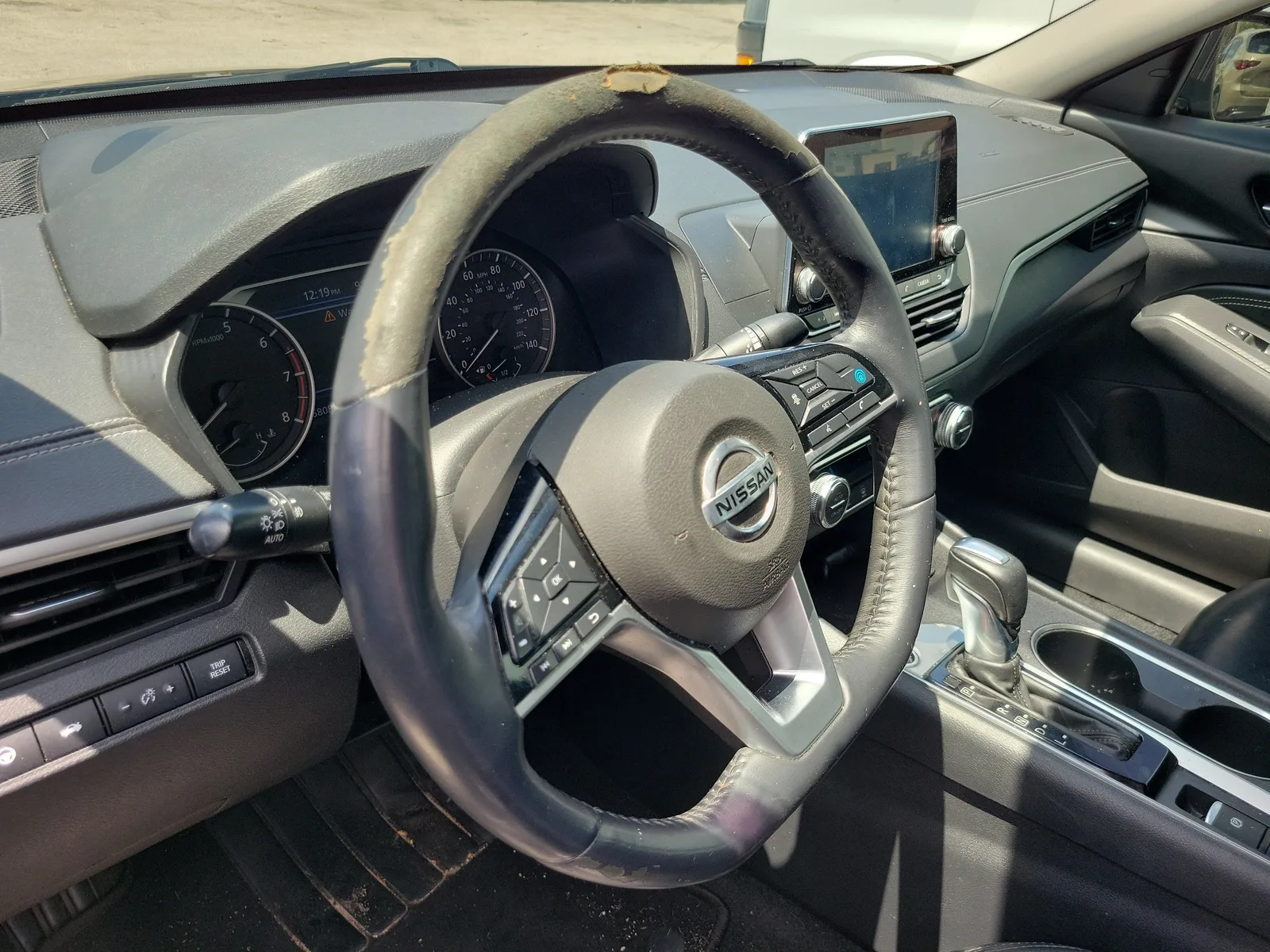 2019 Nissan Altima 2.5 SV photo 12