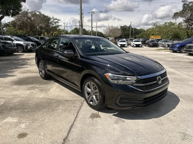 2024 Volkswagen Jetta SE photo 16