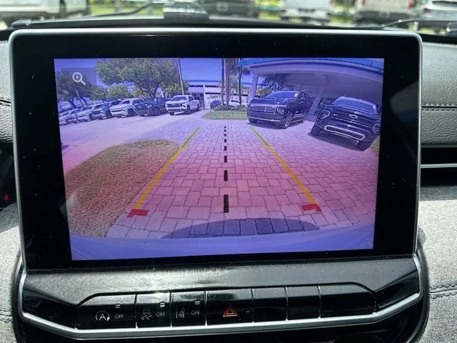 2024 Jeep Compass Latitude photo 24