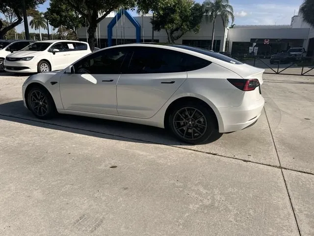 2023 Tesla Model 3 4DR RWD photo 32