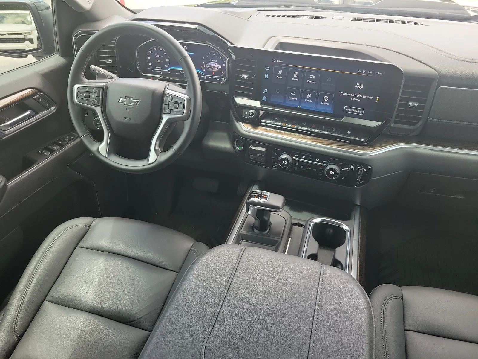 2025 Chevrolet Silverado 1500 LT Trail Boss photo 10