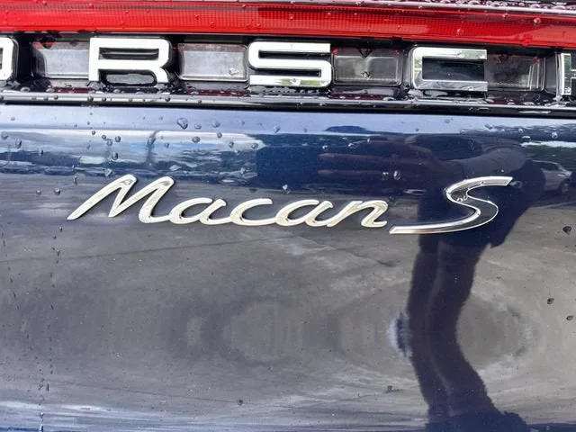 2023 Porsche Macan S photo 39