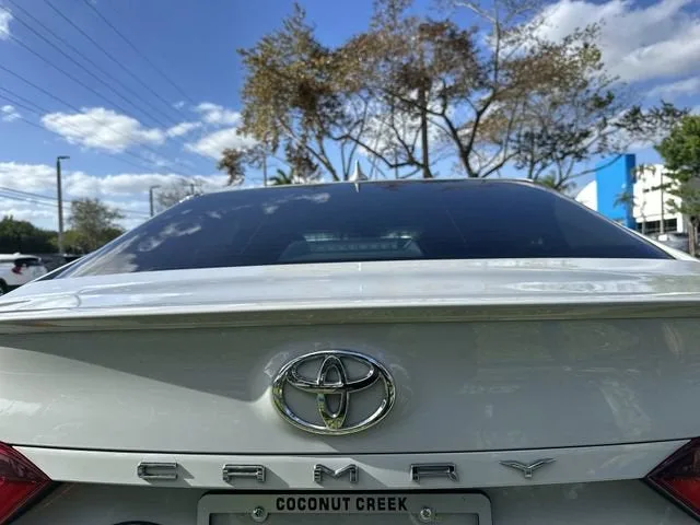 2024 Toyota Camry SE photo 14