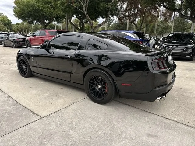2012 Ford Mustang Shelby GT500 photo 30