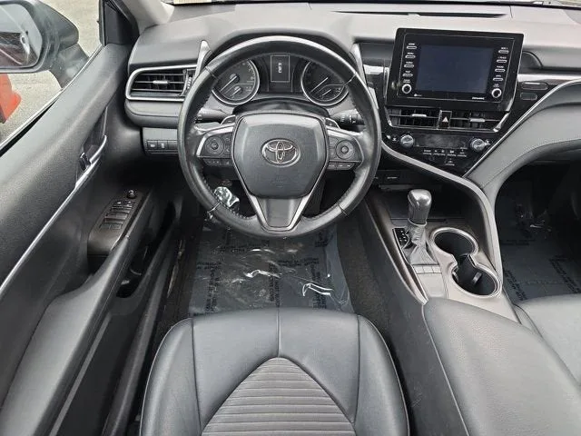2023 Toyota Camry SE photo 18