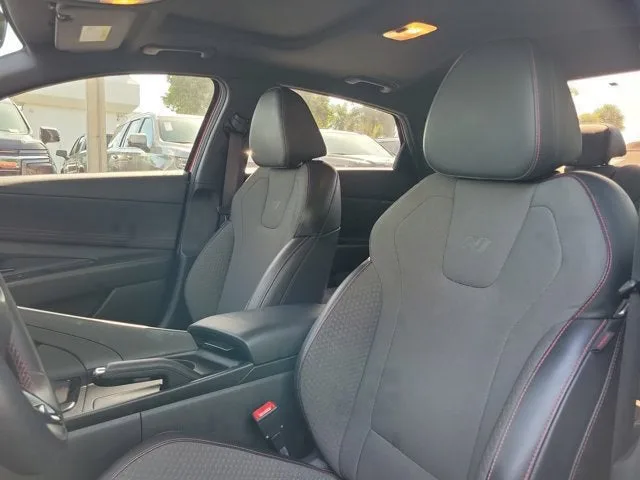 2021 Hyundai Elantra N Line photo 21