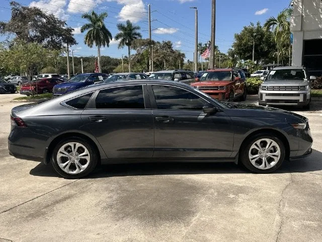 2025 Honda Accord Sedan LX photo 19
