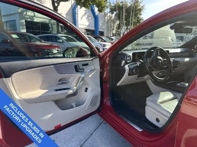 2020 Mercedes-Benz A-Class A 220 photo 22