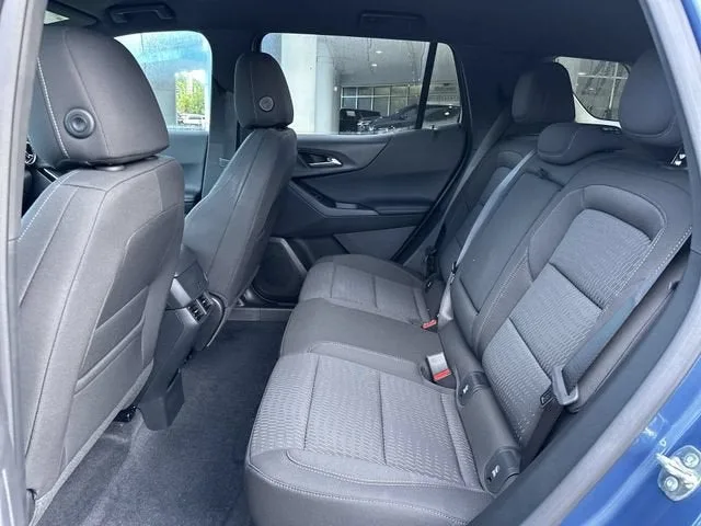 2026 Chevrolet Equinox LT photo 27