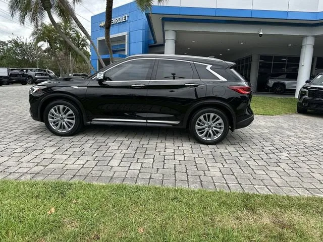 2023 INFINITI QX50 LUXE photo 21