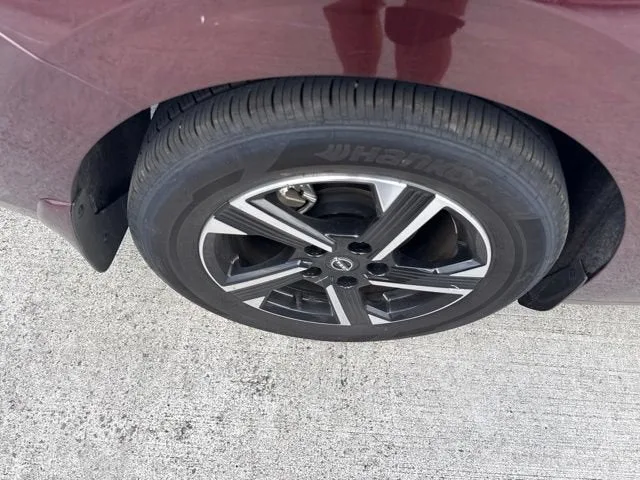 2025 Nissan Sentra SV photo 23