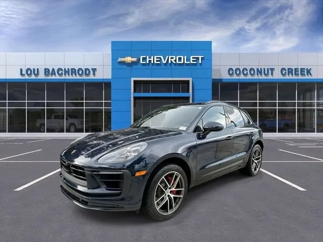 2023 Porsche Macan S photo 4