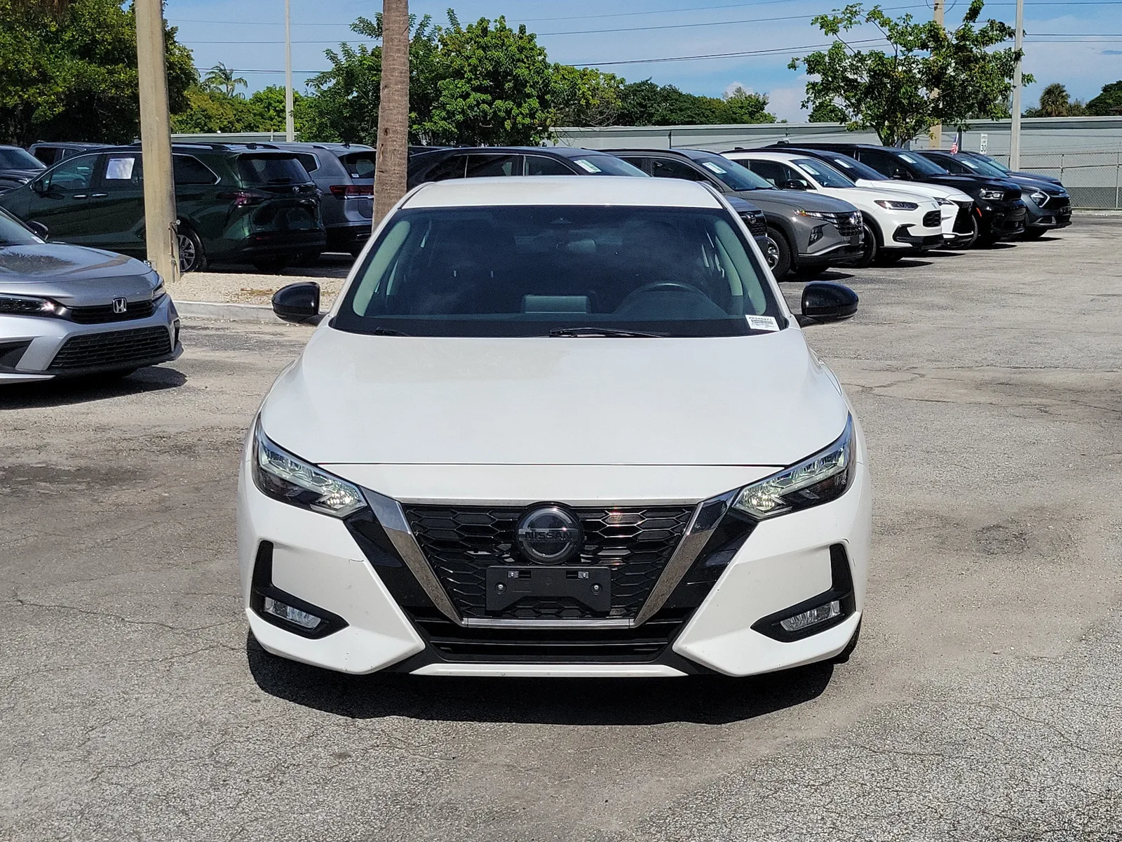 2021 Nissan Sentra SR photo 8