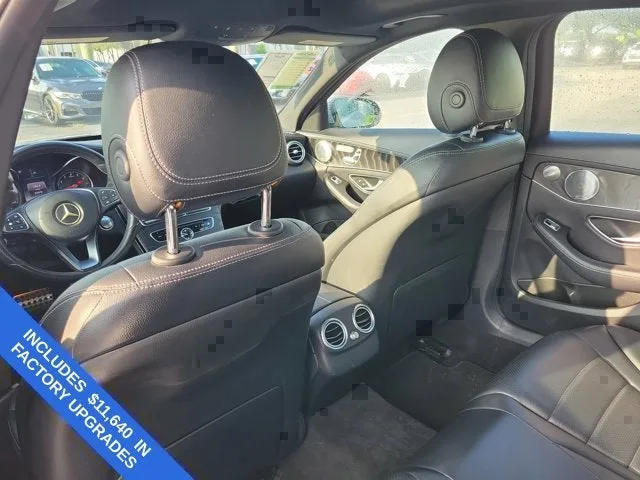 2016 Mercedes-Benz C-Class C 300 Luxury photo 16