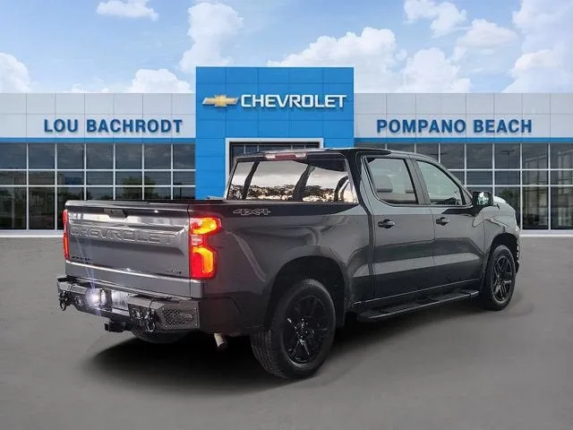 2022 Chevrolet Silverado 1500 LTD RST photo 2
