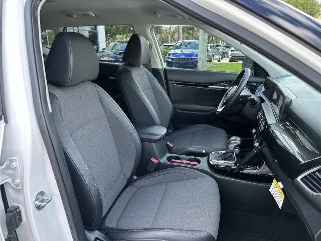 2024 Kia Seltos X-Line photo 29