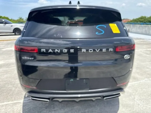 2023 Land Rover Range Rover Sport SE photo 22