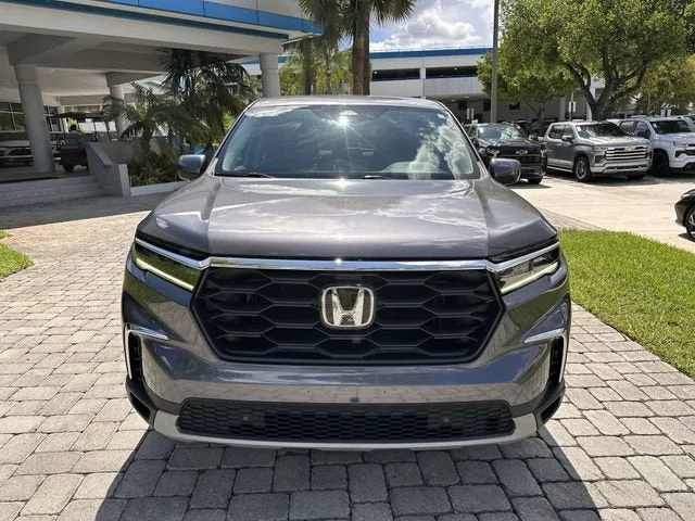 2025 Honda Pilot EX-L photo 18