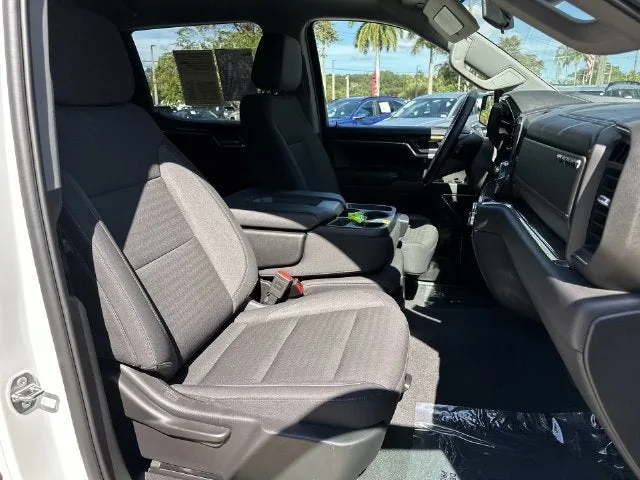 2024 GMC Sierra 1500 Elevation photo 29