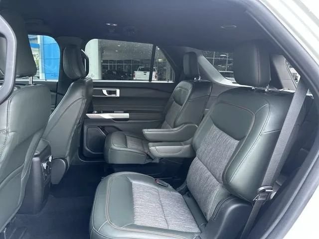 2023 Ford Explorer Timberline photo 27