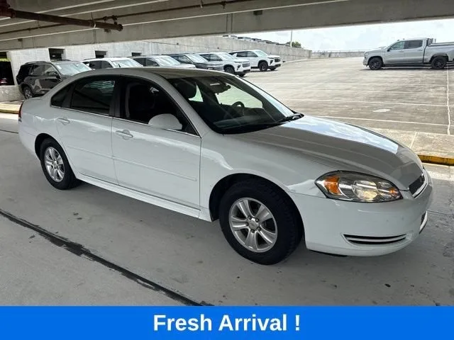2015 Chevrolet Impala LS photo 12