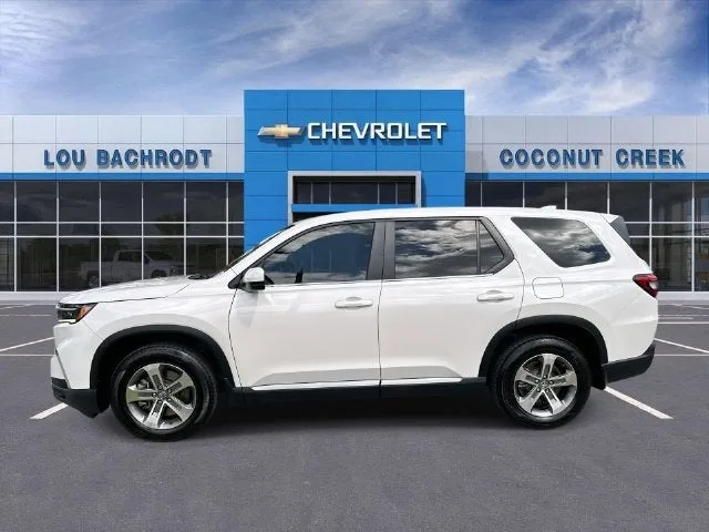 2024 Honda Pilot EX-L 7 Passenger photo 5