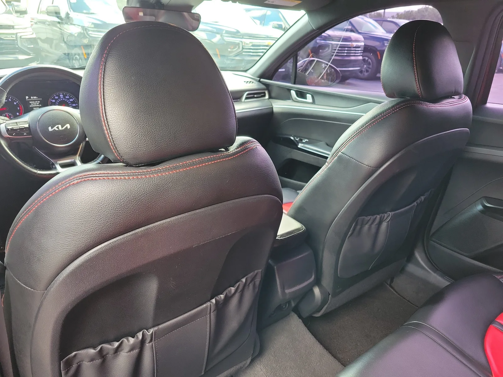 2022 Kia K5 GT-Line photo 14