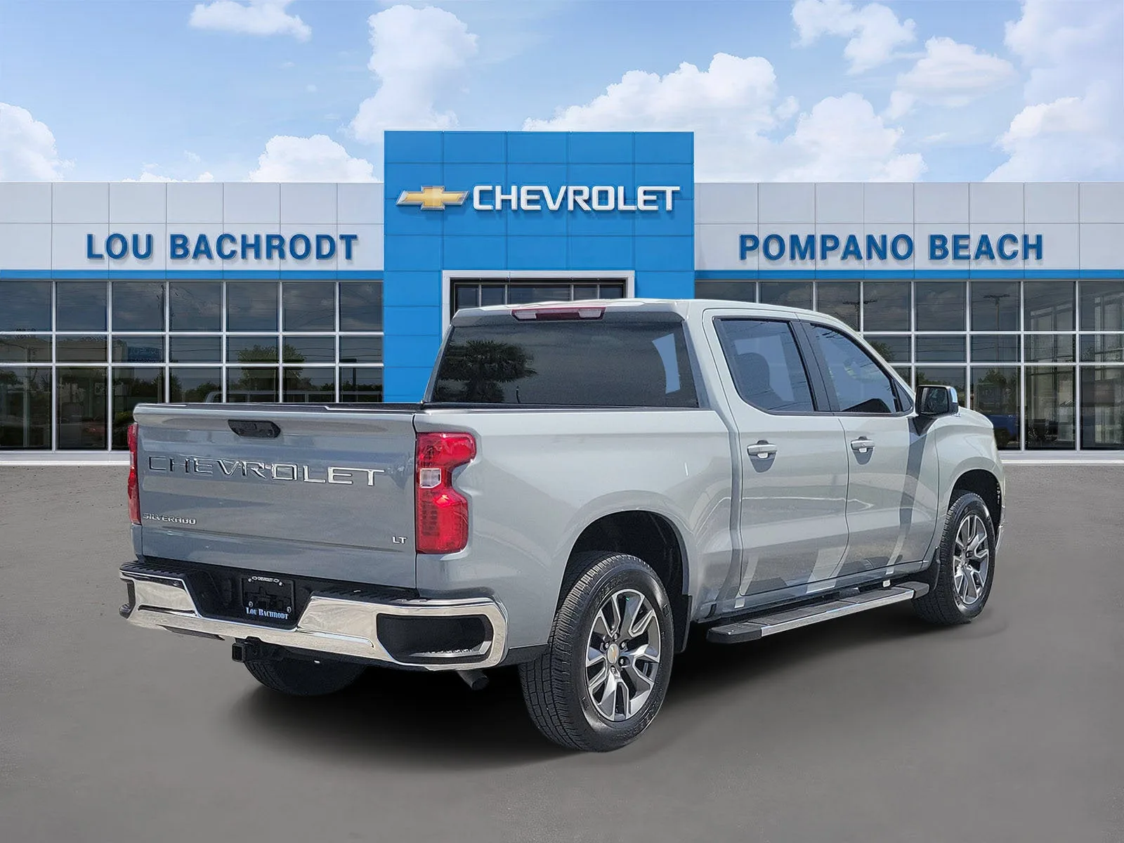 2024 Chevrolet Silverado 1500 LT photo 3