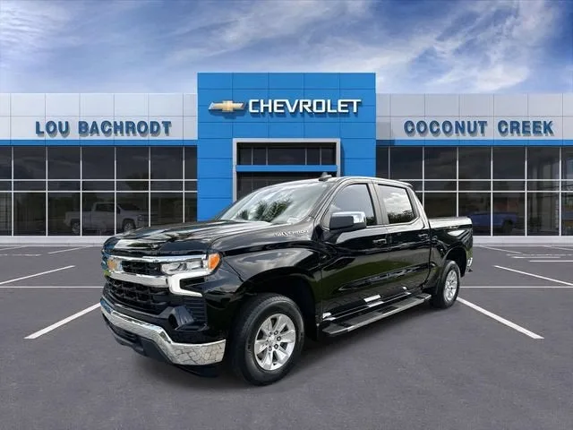 2023 Chevrolet Silverado 1500 LT photo 4