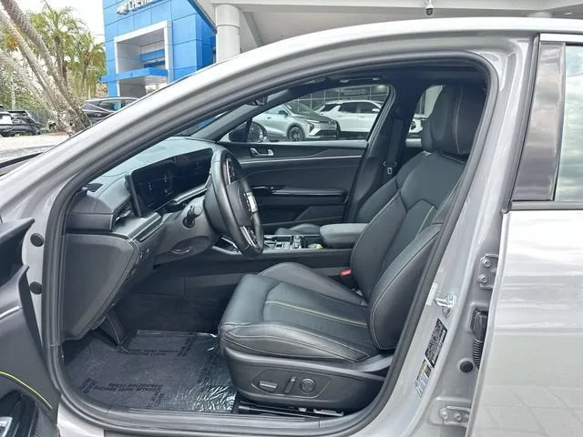 2025 Kia K5 GT photo 30