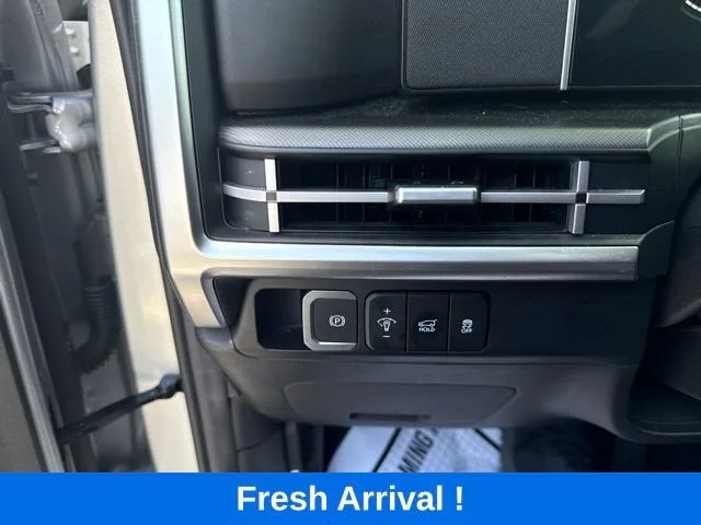 2025 Hyundai Santa Fe SEL photo 10