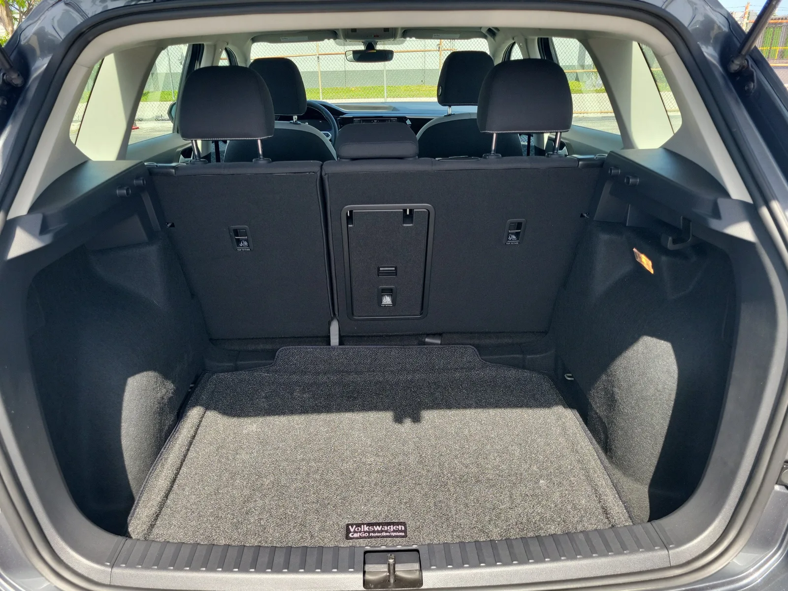 2023 Volkswagen Taos S photo 12