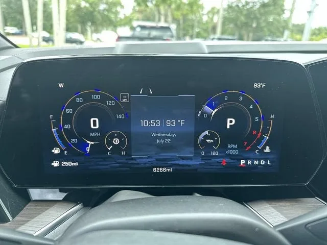 2026 Chevrolet Suburban LS photo 26
