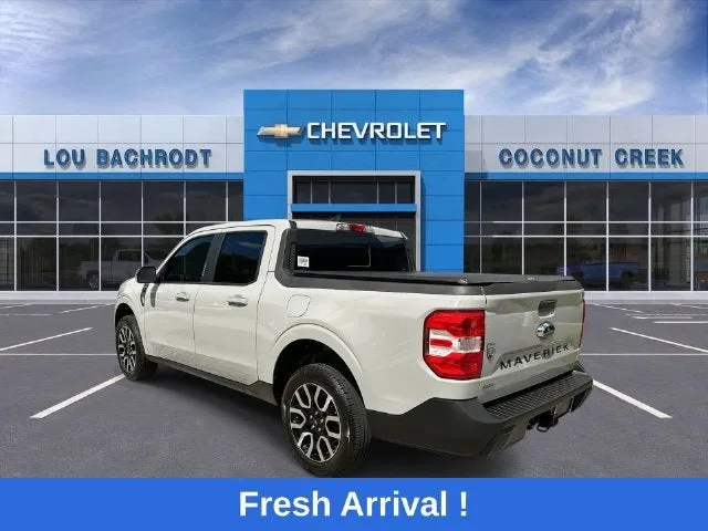 2023 Ford Maverick XL photo 6