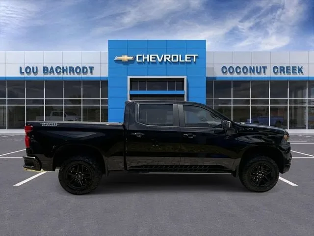 2022 Chevrolet Silverado 1500 LT Trail Boss photo 9