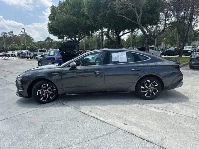 2025 Hyundai Sonata SEL photo 15