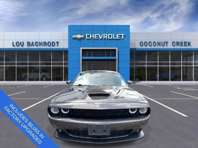 2022 Dodge Challenger GT photo 3