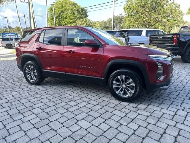 2026 Chevrolet Equinox LT photo 14
