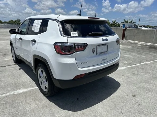 2023 Jeep Compass Sport photo 33