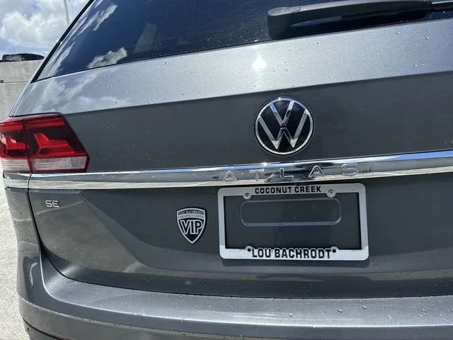 2022 Volkswagen Atlas 2.0T SE w/Technology photo 13