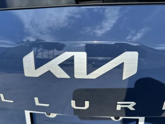 2023 Kia Telluride S photo 12