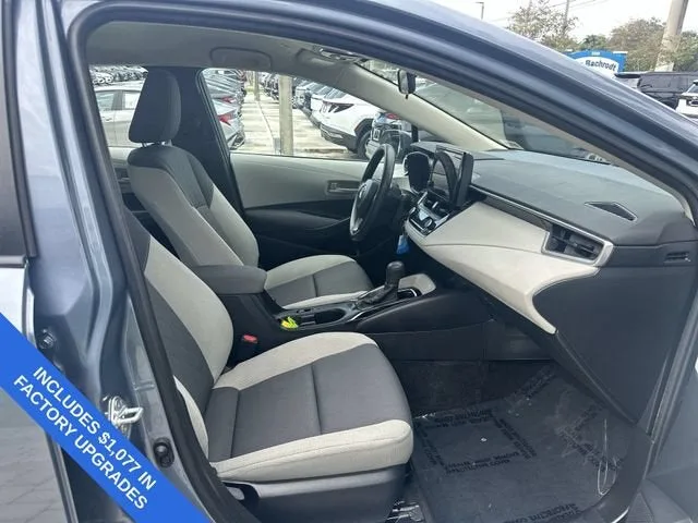 2024 Toyota Corolla LE photo 29