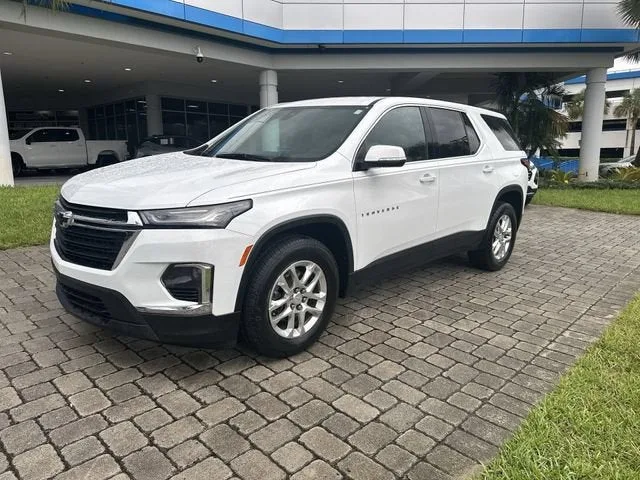 2023 Chevrolet Traverse LS photo 20
