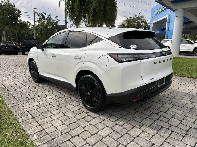 2025 Nissan Murano SV photo 34