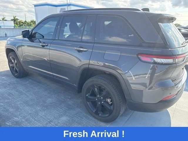 2023 Jeep Grand Cherokee Limited photo 34